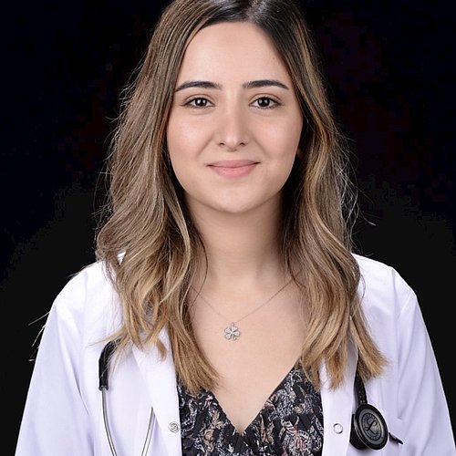 Dr. (Univ. Istanbul) Ada Defne Kahraman